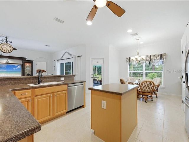 2816 SUNCOAST LAKES BOULEVARD, Port Charlotte, FL 33980