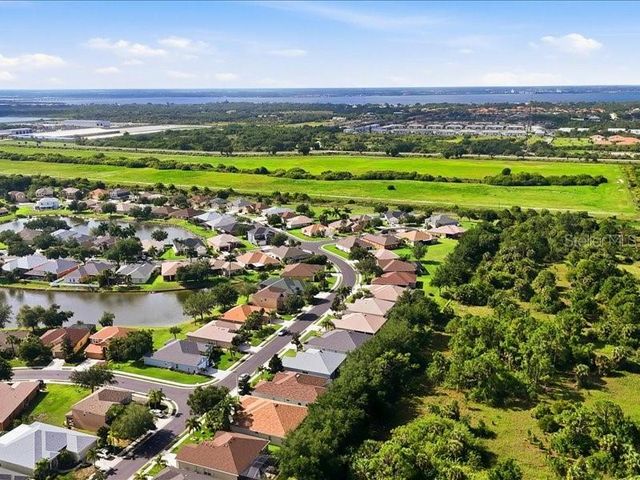 2816 SUNCOAST LAKES BOULEVARD, Port Charlotte, FL 33980