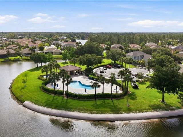 2816 SUNCOAST LAKES BOULEVARD, Port Charlotte, FL 33980