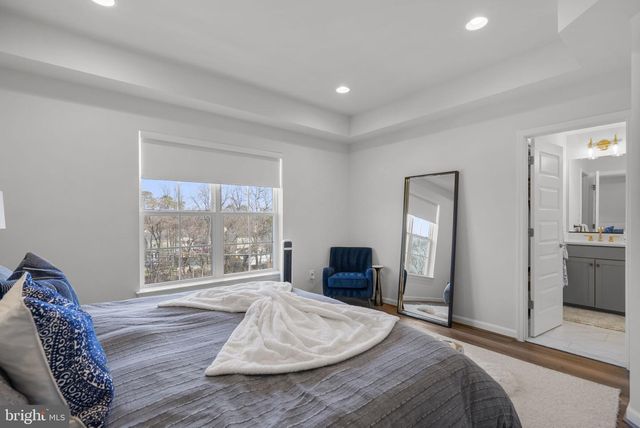 402 VALEVIEW LN, Millersville, MD 21108