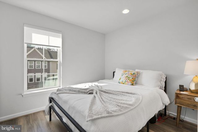 402 VALEVIEW LN, Millersville, MD 21108