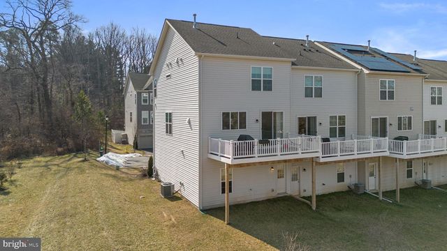 402 VALEVIEW LN, Millersville, MD 21108