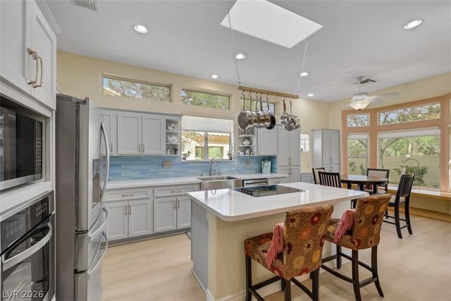 2110 Spring Water Drive, Las Vegas, NV 89134