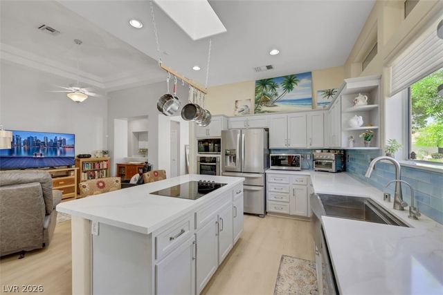 2110 Spring Water Drive, Las Vegas, NV 89134