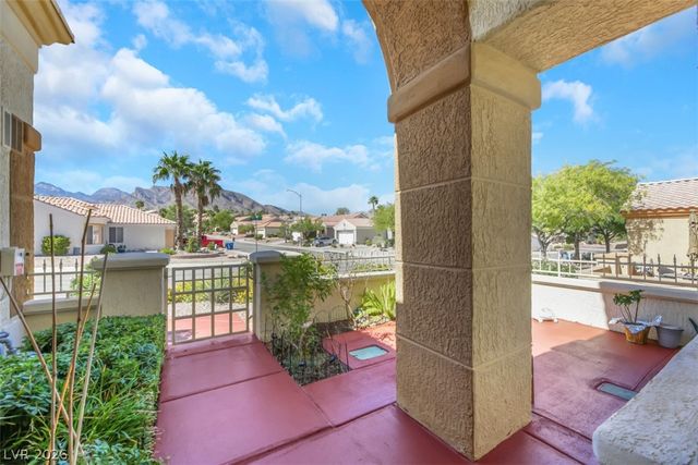 2110 Spring Water Drive, Las Vegas, NV 89134