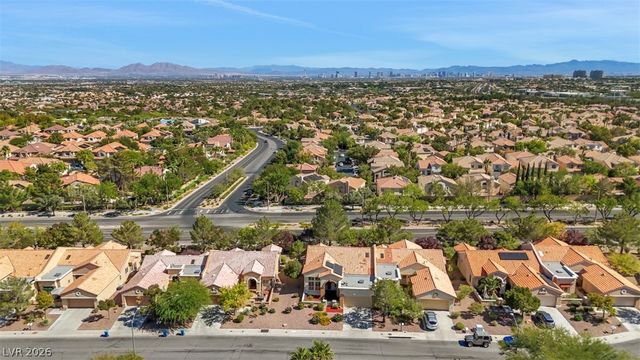 2110 Spring Water Drive, Las Vegas, NV 89134