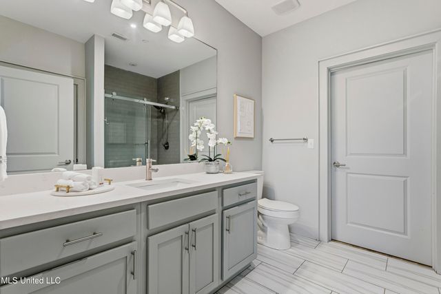 2501 Bienville Boulevard, 525, Ocean Springs, MS 39564