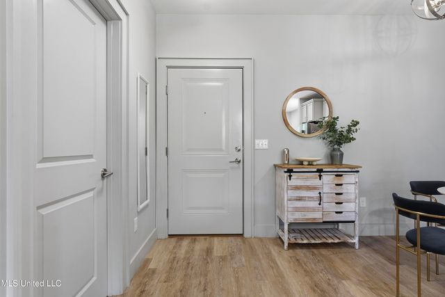 2501 Bienville Boulevard, 525, Ocean Springs, MS 39564