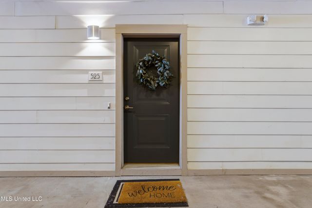 2501 Bienville Boulevard, 525, Ocean Springs, MS 39564