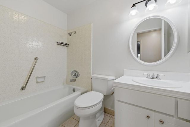 14351 Saratoga Avenue A, Saratoga, CA 95070