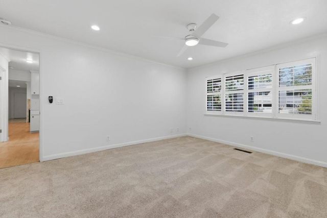 14351 Saratoga Avenue A, Saratoga, CA 95070