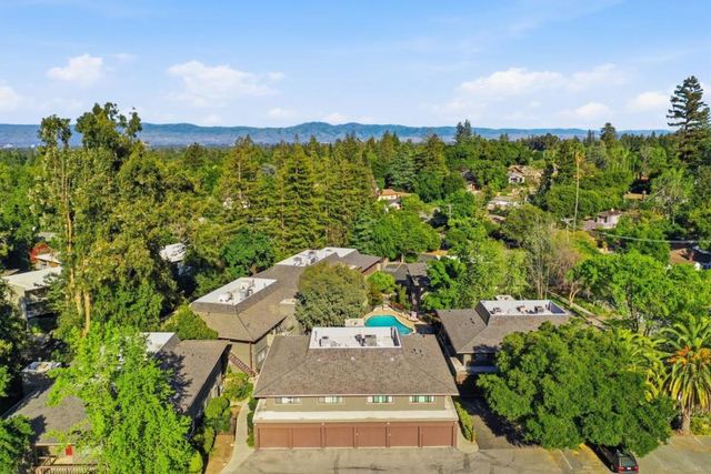 14351 Saratoga Avenue A, Saratoga, CA 95070