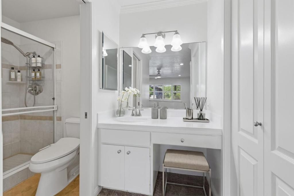 Image 20 of property listing at 14351 Saratoga Avenue A, Saratoga, CA 95070