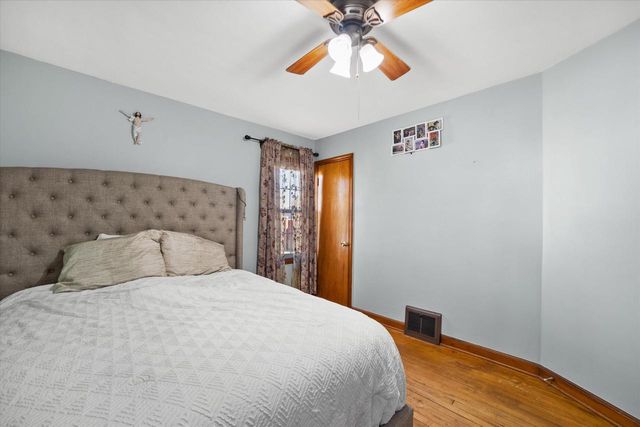 3584 S 17th STREET, Milwaukee, WI 53221