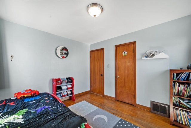 3584 S 17th STREET, Milwaukee, WI 53221