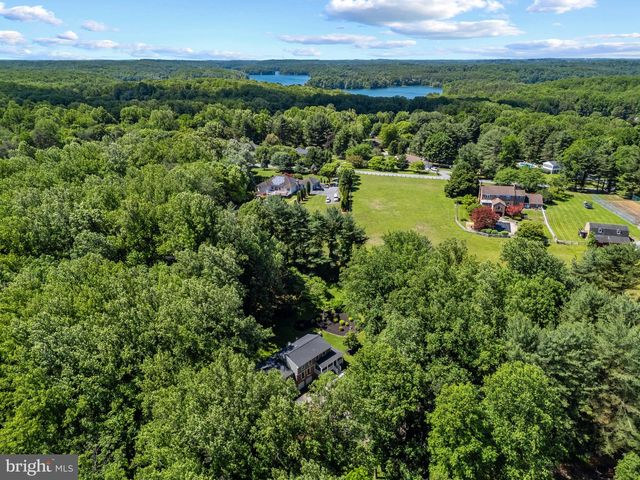 9 FOLLY FARMS CT, Reisterstown, MD 21136