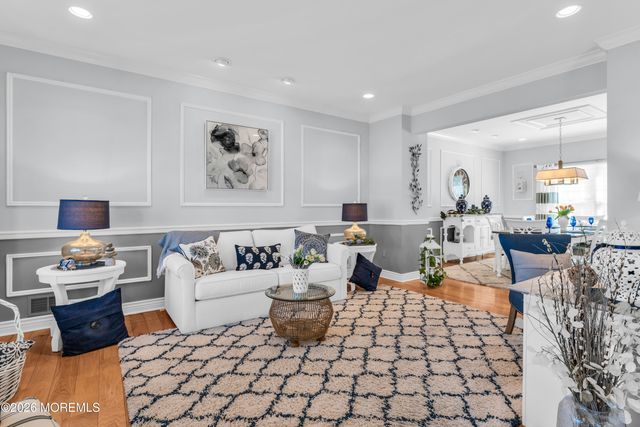 154 Bay Avenue, Mantoloking, NJ 08738