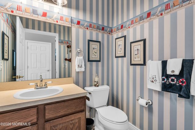 154 Bay Avenue, Mantoloking, NJ 08738