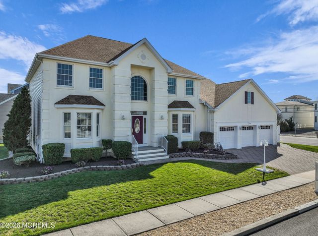 154 Bay Avenue, Mantoloking, NJ 08738