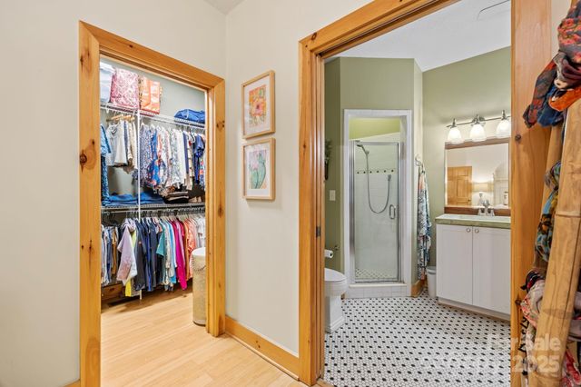 457 Hearthstone Way, Horse Shoe, NC 28742