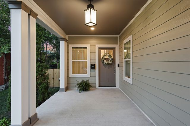 1020 Villa Pl, Nashville, TN 37212