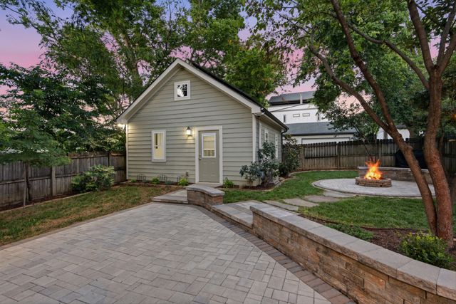 1020 Villa Pl, Nashville, TN 37212
