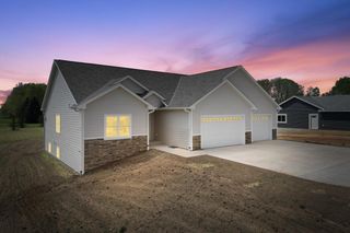 2171 Wallace Lake ROAD, West Bend, WI 53090