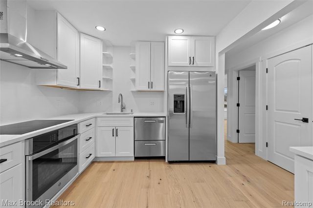 1111 N Old Woodward Avenue 23, Birmingham, MI 48009