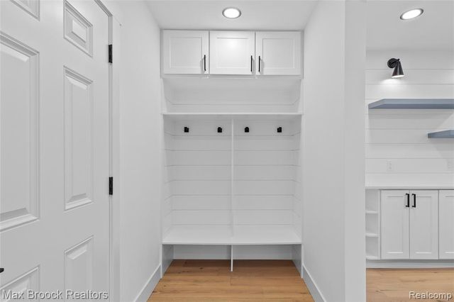 1111 N Old Woodward Avenue 23, Birmingham, MI 48009