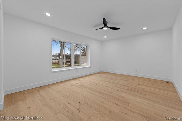 1111 N Old Woodward Avenue 23, Birmingham, MI 48009