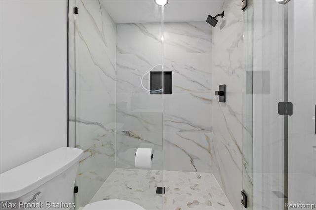 1111 N Old Woodward Avenue 23, Birmingham, MI 48009