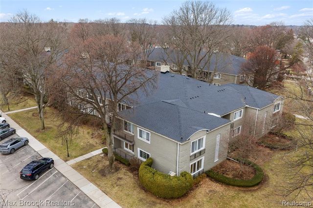 1111 N Old Woodward Avenue 23, Birmingham, MI 48009