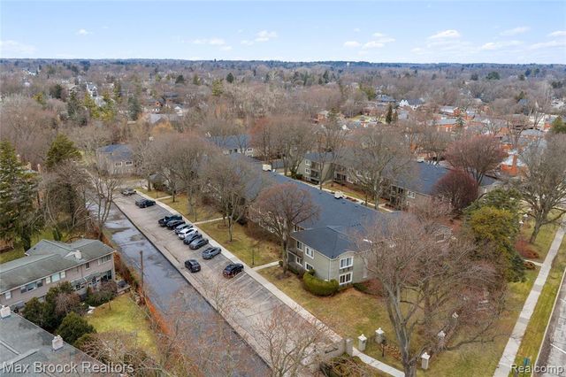 1111 N Old Woodward Avenue 23, Birmingham, MI 48009