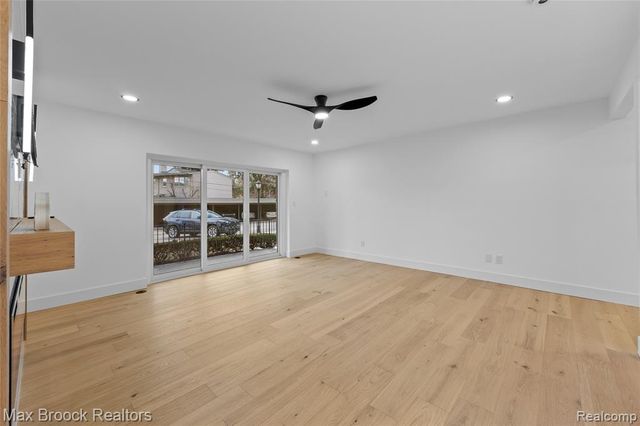 1111 N Old Woodward Avenue 23, Birmingham, MI 48009