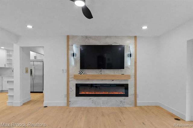 1111 N Old Woodward Avenue 23, Birmingham, MI 48009