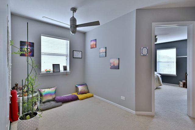 579 Homestead Court, Aurora, IL 60506