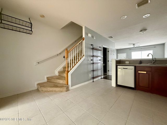 3585 PEBBLE PATH Lane, Jacksonville, FL 32224