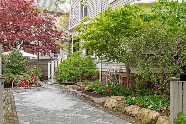 65 Wendell St, Cambridge, MA 02138