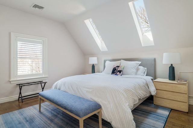 65 Wendell St, Cambridge, MA 02138