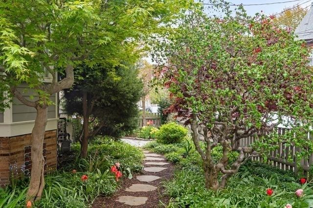 65 Wendell St, Cambridge, MA 02138