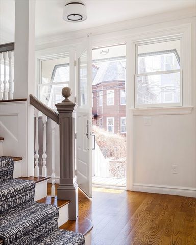 65 Wendell St, Cambridge, MA 02138