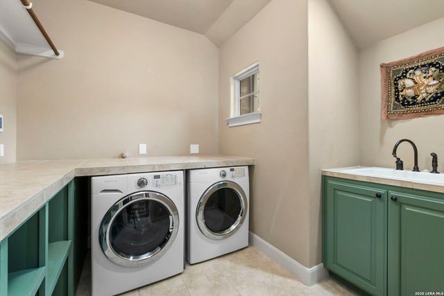 416 WILLIAMS WAY, New Braunfels, TX 78130