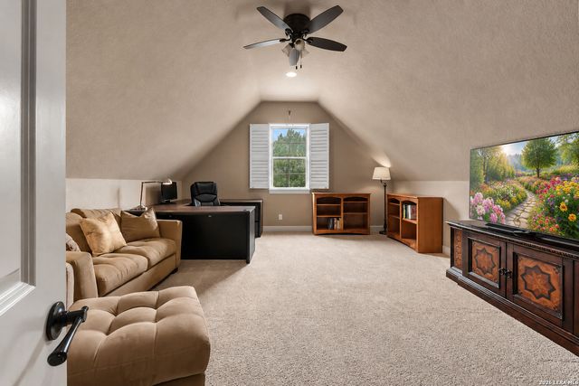 416 WILLIAMS WAY, New Braunfels, TX 78130