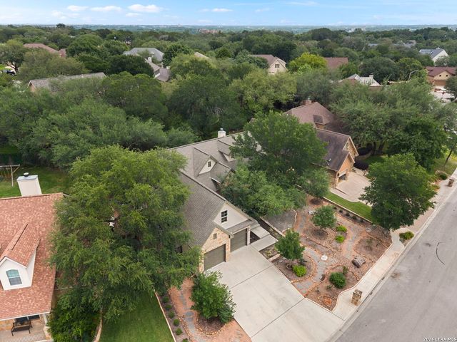 416 WILLIAMS WAY, New Braunfels, TX 78130