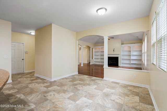 402 Walkens Woods Lane, Jacksonville, NC 28546