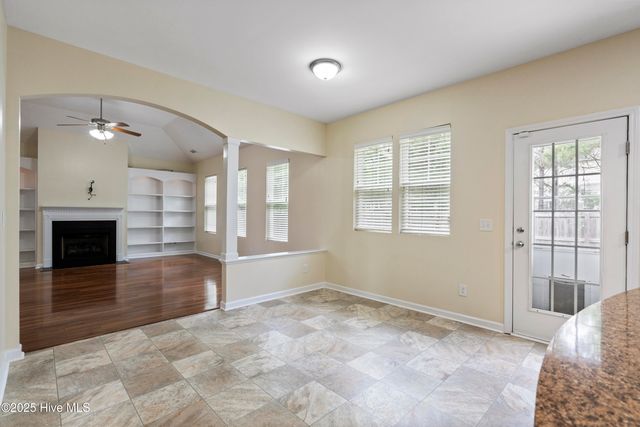 402 Walkens Woods Lane, Jacksonville, NC 28546