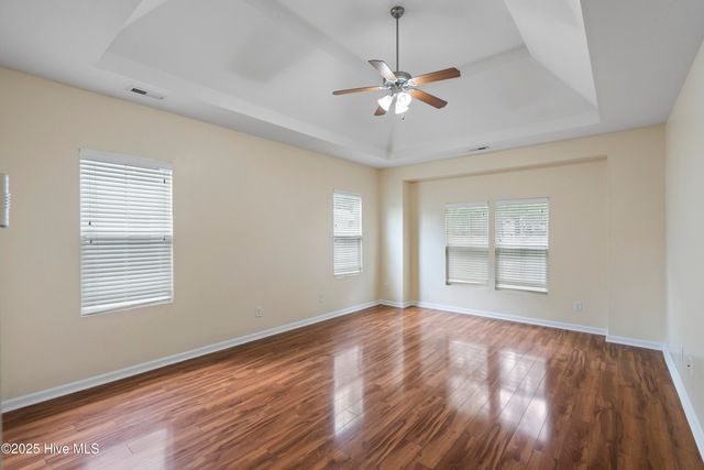 402 Walkens Woods Lane, Jacksonville, NC 28546