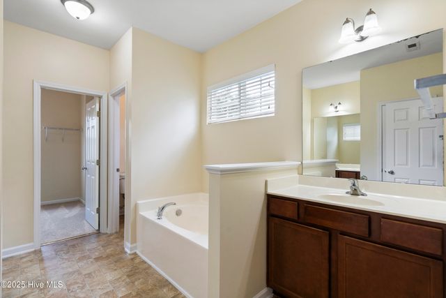 402 Walkens Woods Lane, Jacksonville, NC 28546