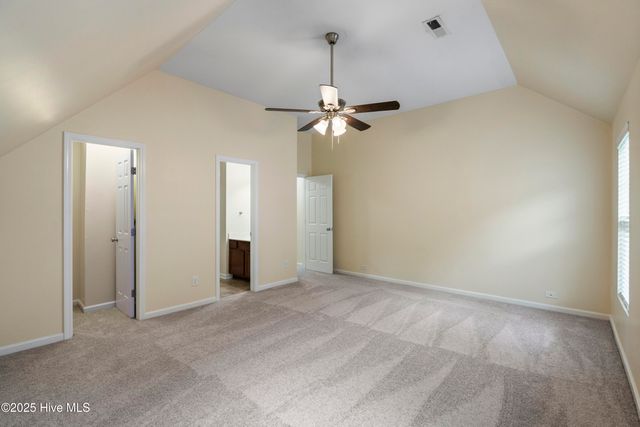 402 Walkens Woods Lane, Jacksonville, NC 28546