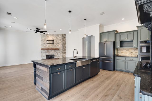 4466 COLTWOOD DR, Lakeland, TN 38002